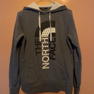 The North Face Women’s hoodie